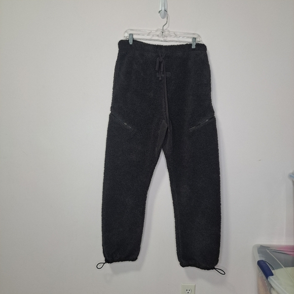 Fear Of God Essentials slim fit logo appliqued fleece sweatpants Gray Medium - Picture 7 of 14